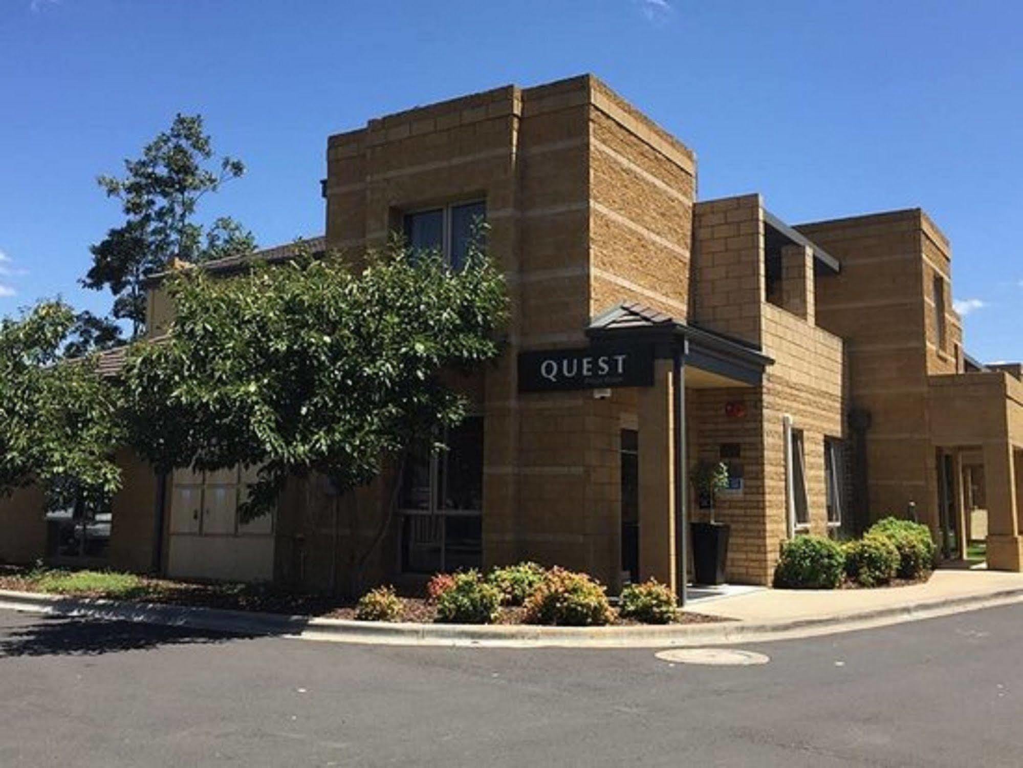 Quest Wagga Wagga Aparthotel Exteriör bild